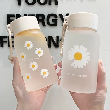 500 ml Mala Marjetica Prosojne Plastične Steklenice za Vodo BPA Free Ustvarjalne Motnega, Steklenico Vode S Prenosno Vrv Potovanja Vode Pokal